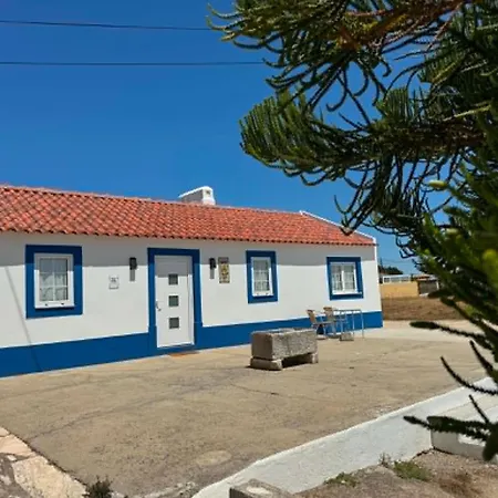Casa Isqueiro Casa de Férias Cela (Leira)